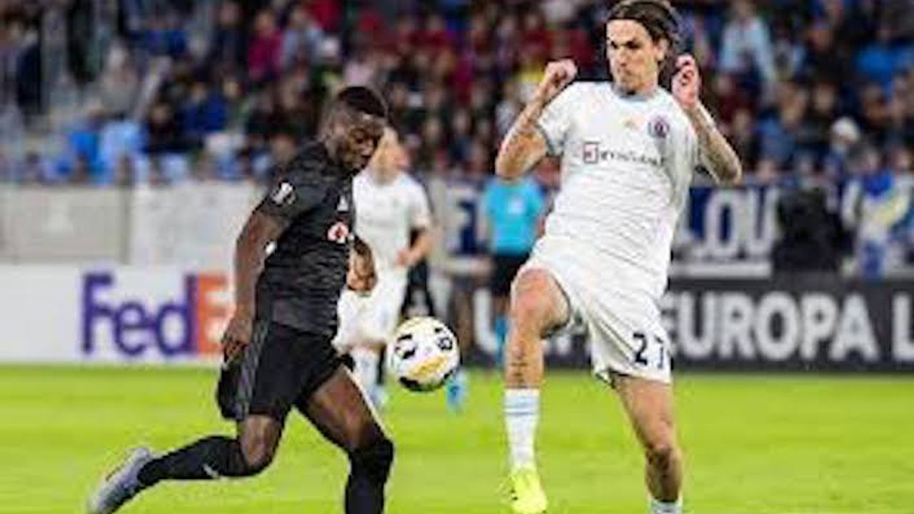 Beşiktaş, Slovan Bratislava'ya uzatmalarda yıkıldı