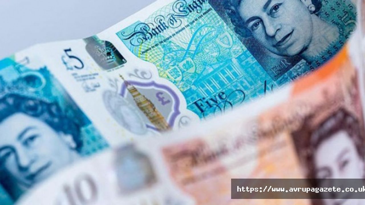 İngiliz sterlini TL karşısında düne oranla yine yükseldi, son dakika, dolar, avro ve sterlin döviz kurları