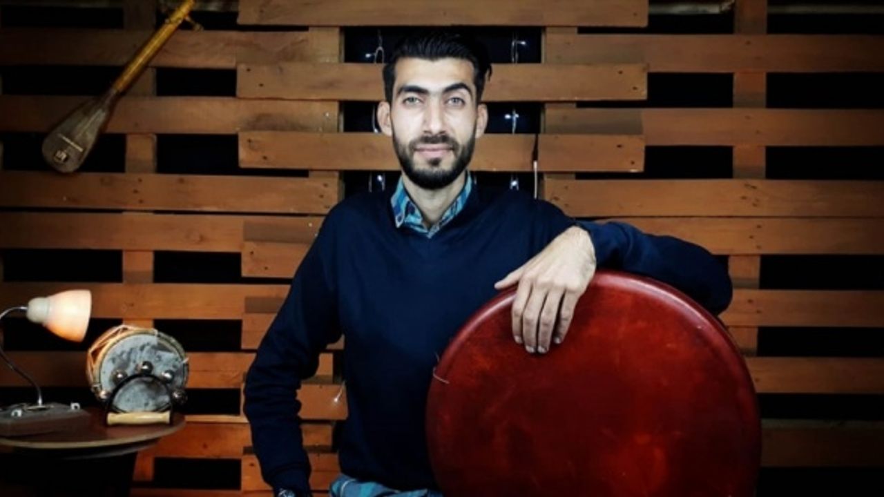 Türkçe şarkılar Tunuslu sanatçı Hargouf tarafından yorumlandı