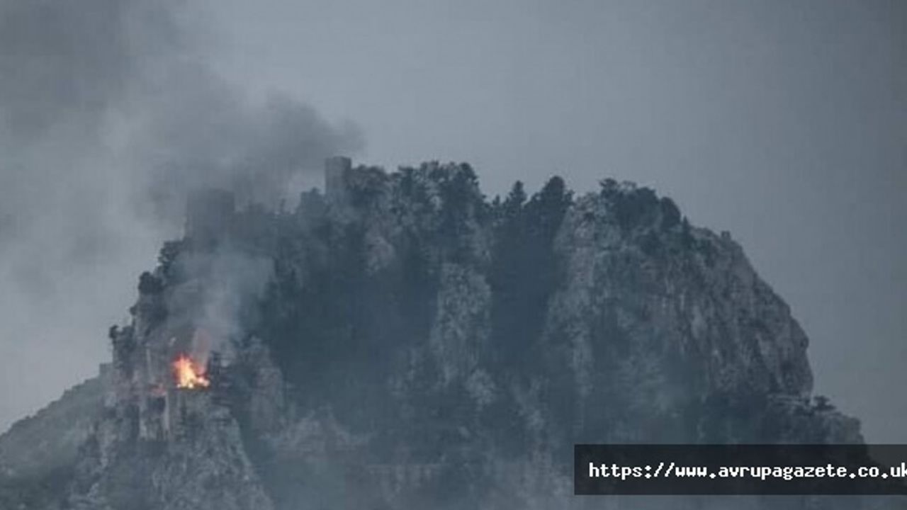 St. Hilarion Kalesi'nde çıkan yangın kontrol altına alındı, Kuzey Kıbrıs Türk Cumhuriyeti Başbakanı Saner açıkladı