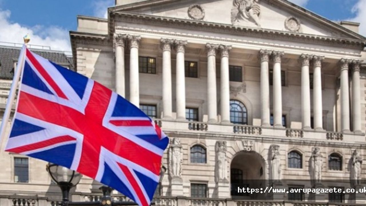 İngiliz ekonomisi, bu yılın ilk çeyreğinde yüzde 1,5 küçüldü