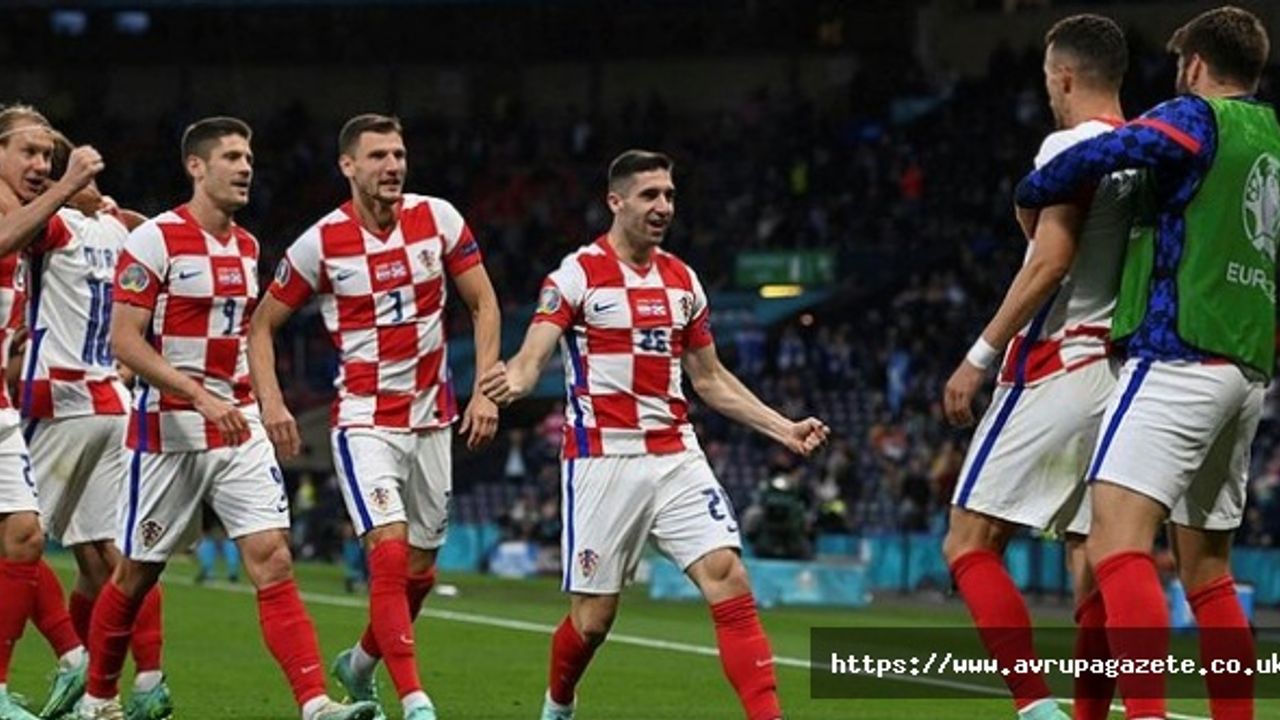 İngiltere ve Çekya'nın ardından Hırvatistan, turnuvada son 16 takım arasına adını yazdırdı
