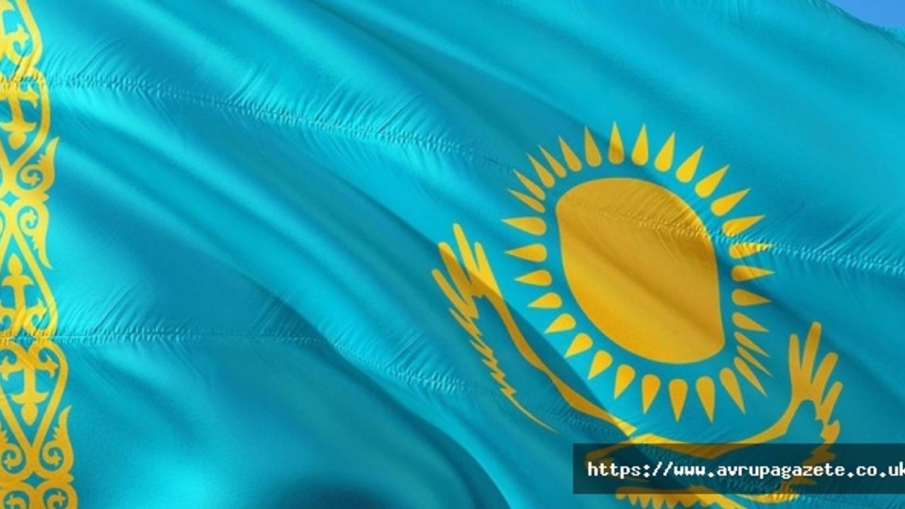 Kazakistan'daki olaylarda silahlı çatışmaların en yoğun yaşandığı Almatı şehrinde hayat normalleşiyor.
