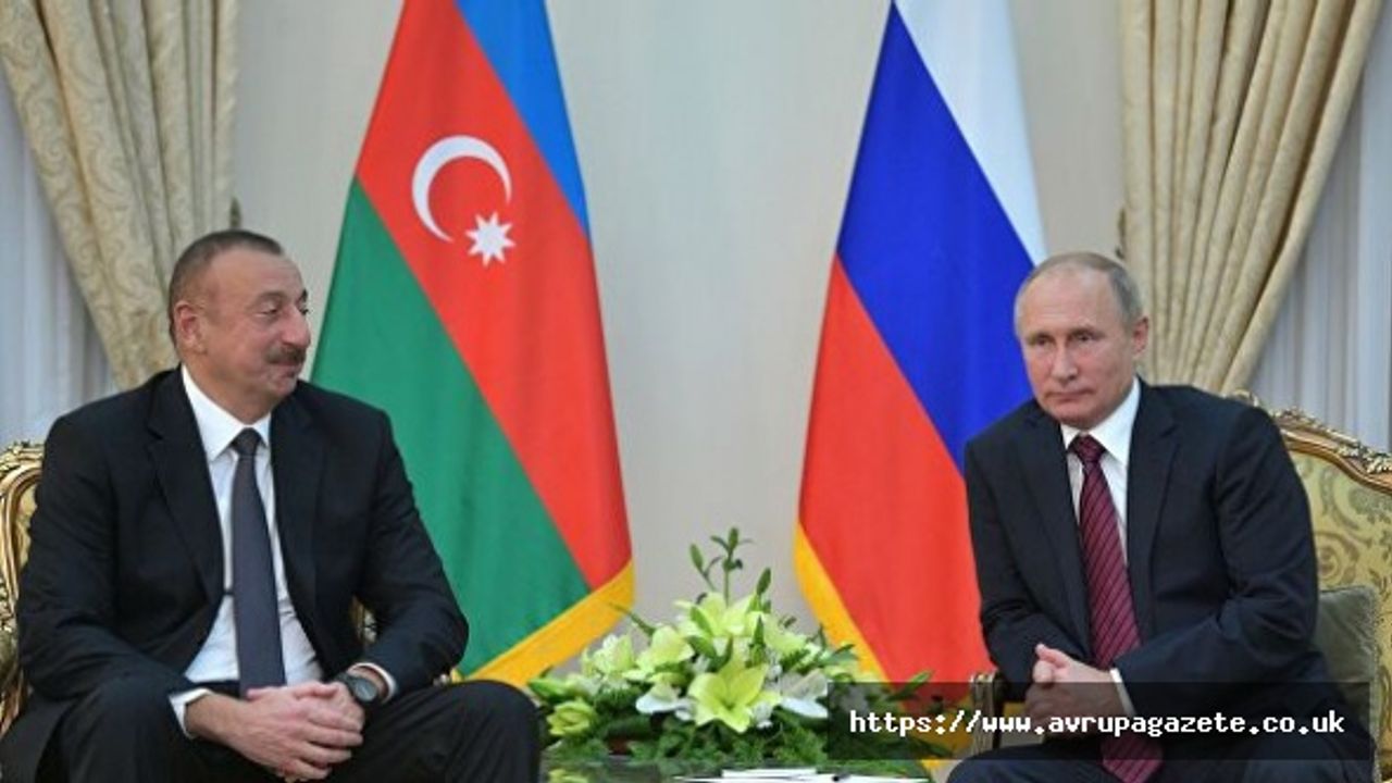 Rusya Devlet Başkanı Vladimir Putin ile Azerbaycan Cumhurbaşkanı İlham Aliyev Ukrayna' yı konuştu