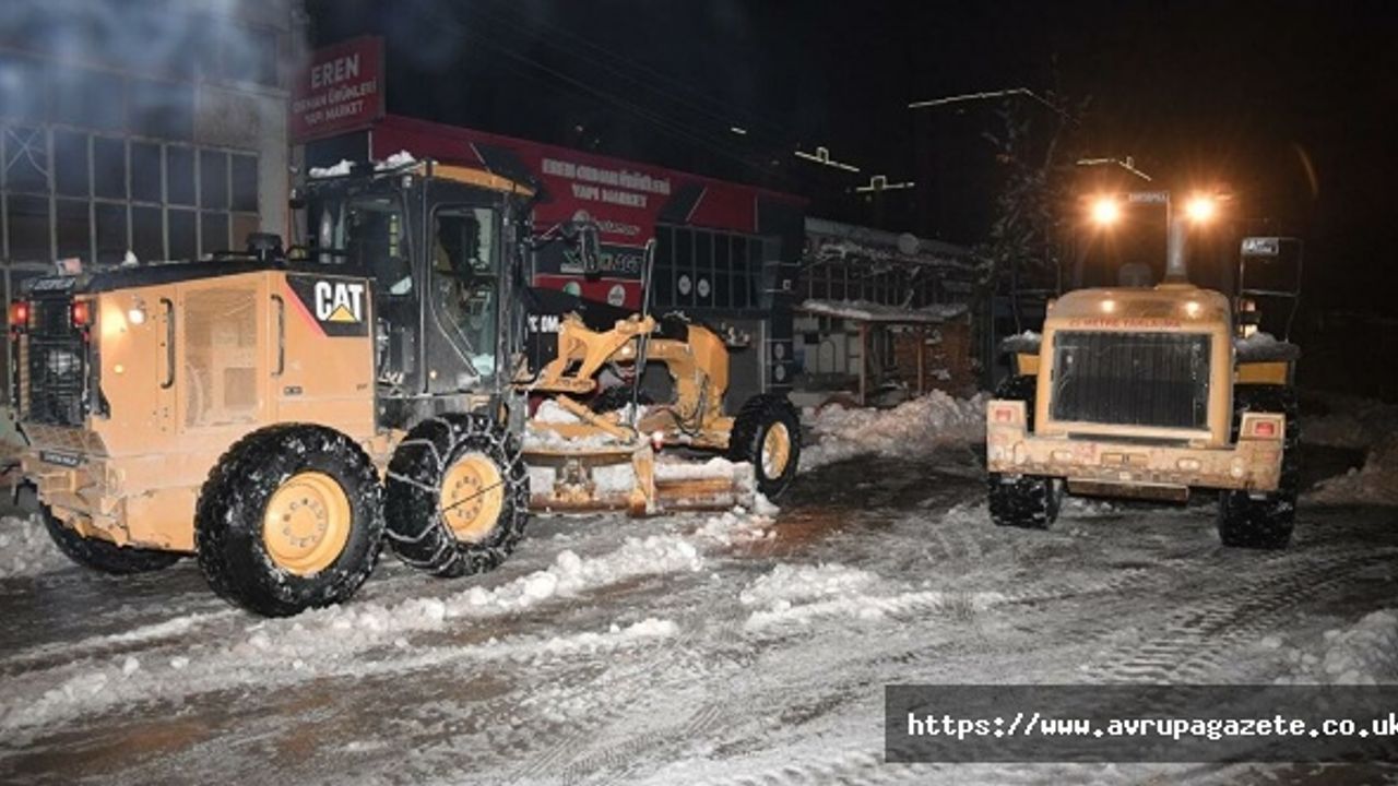 Türkiye'de nüfusun yüzde 93,2'si merkezde!  Köylerde yaşayan nüfusun oranı yüzde 6,8 olarak belirlendi.