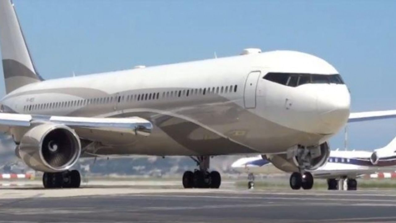 Rus asıllı İsrail vatandaşı Roman Abramovich'in uçağı Tel Aviv'e indi