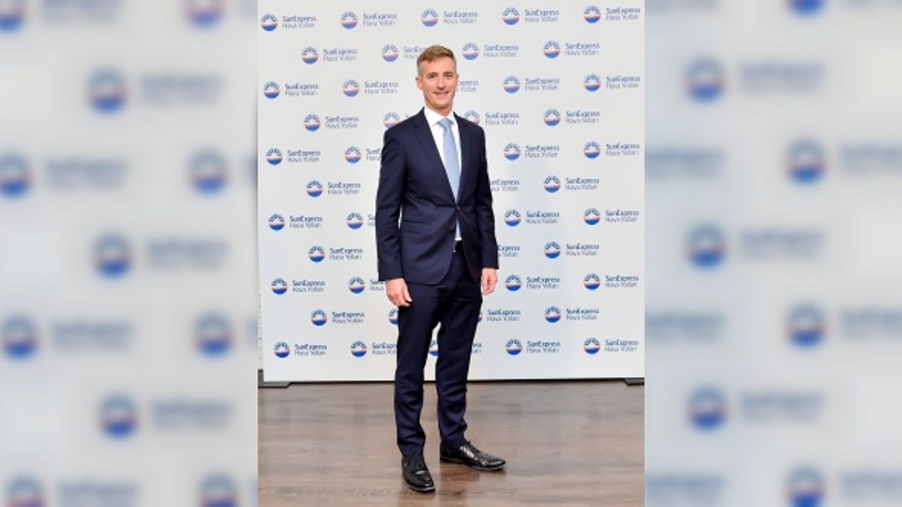 Max Kownatzki, SunExpress ile 2021'de yüzde 75 doluluk oranıyla 6 milyon yolcu taşıdık