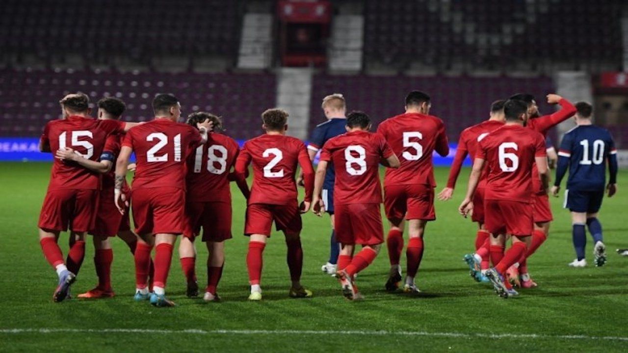 İskoçya'yı deviren Türkiye Ümit Milli Futbol Takımı mutlu