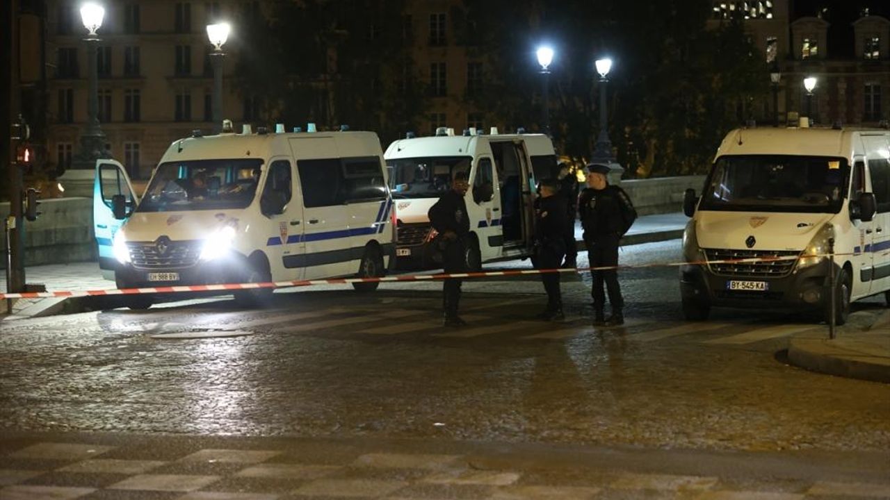 Paris'te polis ateş açtı, 2 kişi öldü, Son dakika