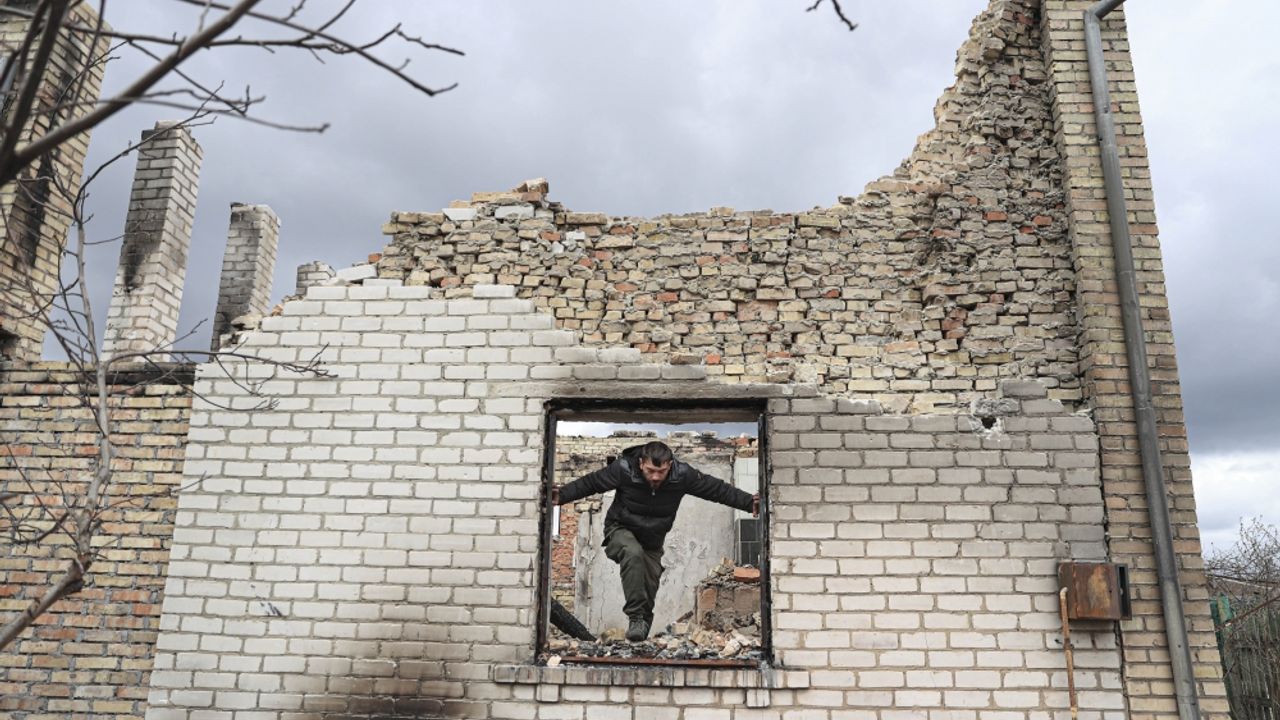 Ukrayna'da harabeye dönen Moşun köyü