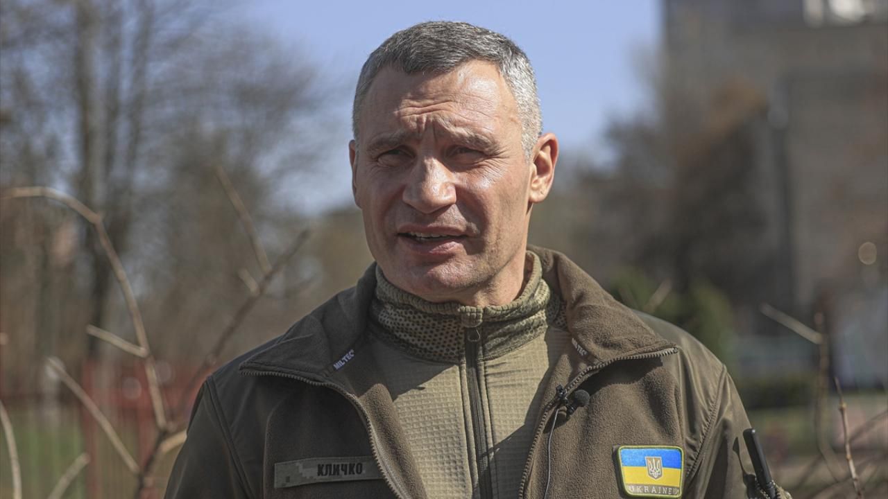 Vitaliy Kliçko, Kiev'in bombalandığını açıkladı