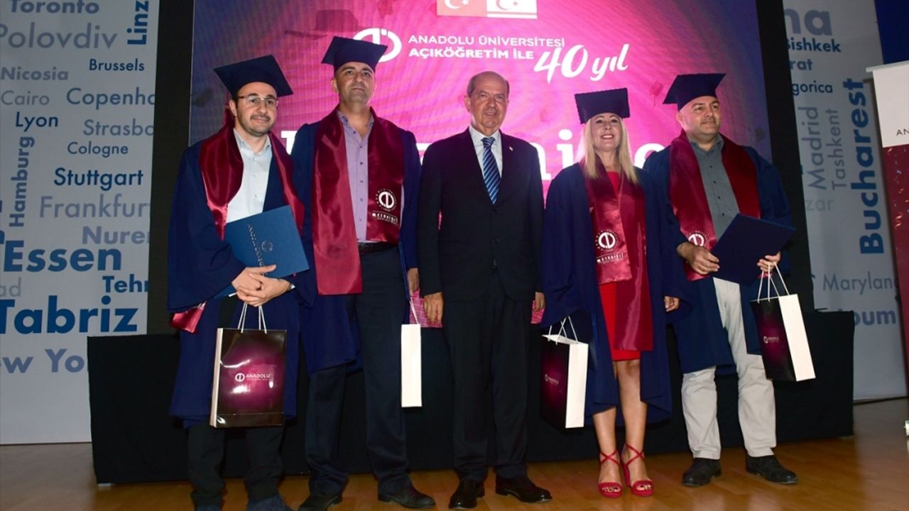 KKTC Cumhurbaşkanı Tatar, Anadolu Üniversitesi mezuniyet törenine katıldı