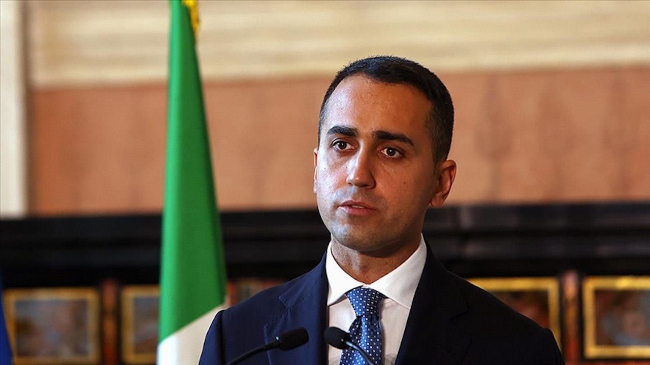 İtalya'da Dışişleri Bakanı Di Maio partisinden ayrıldı