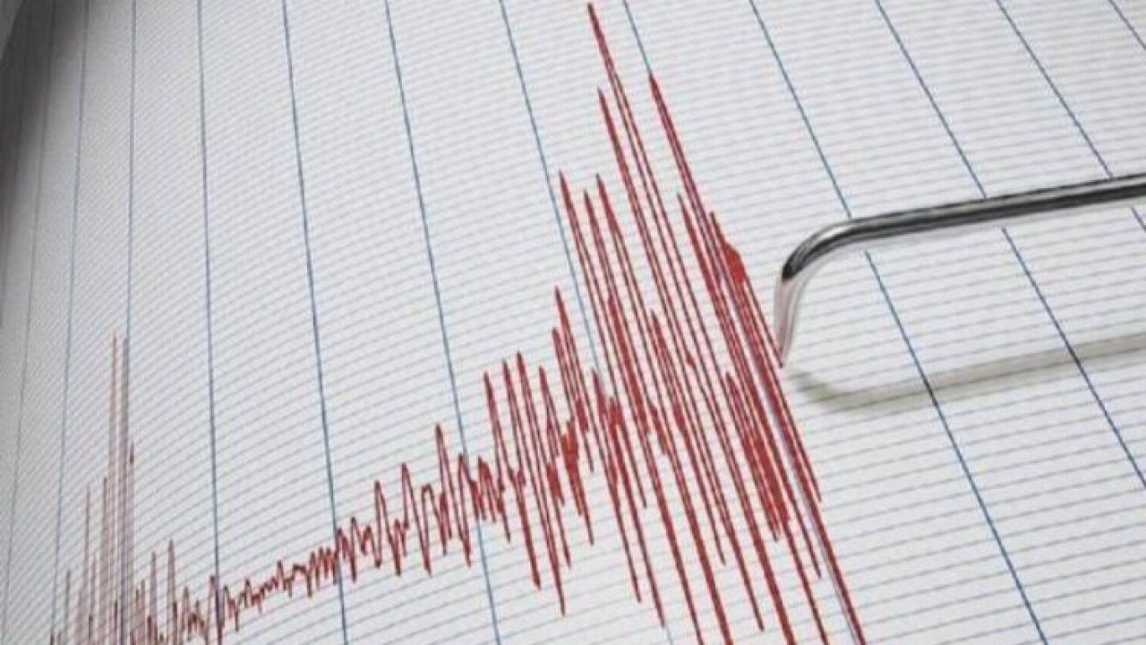 Balıkesir'de 4,6 deprem... İstanbul ve Bursa ile çevre illerde de kuvvetli hissedildi