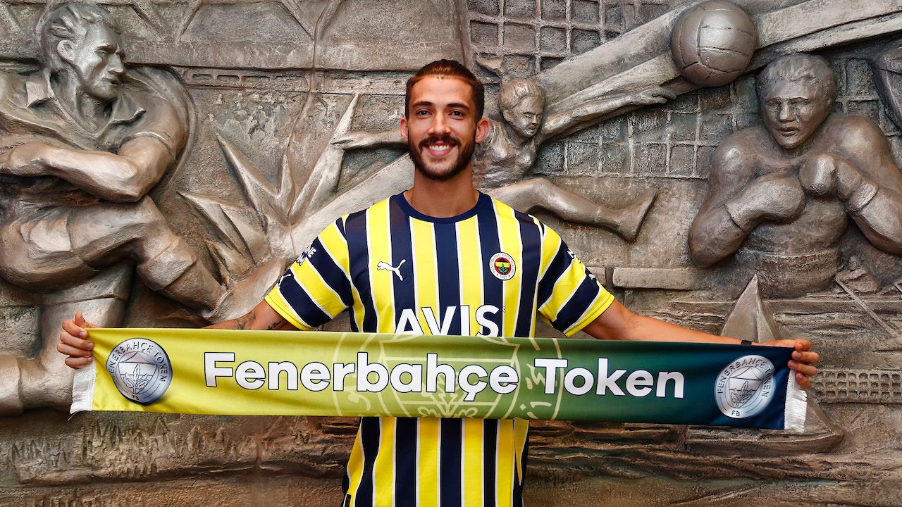 Fenerbahçe Brezilyalı futbolcuyu transfer etti