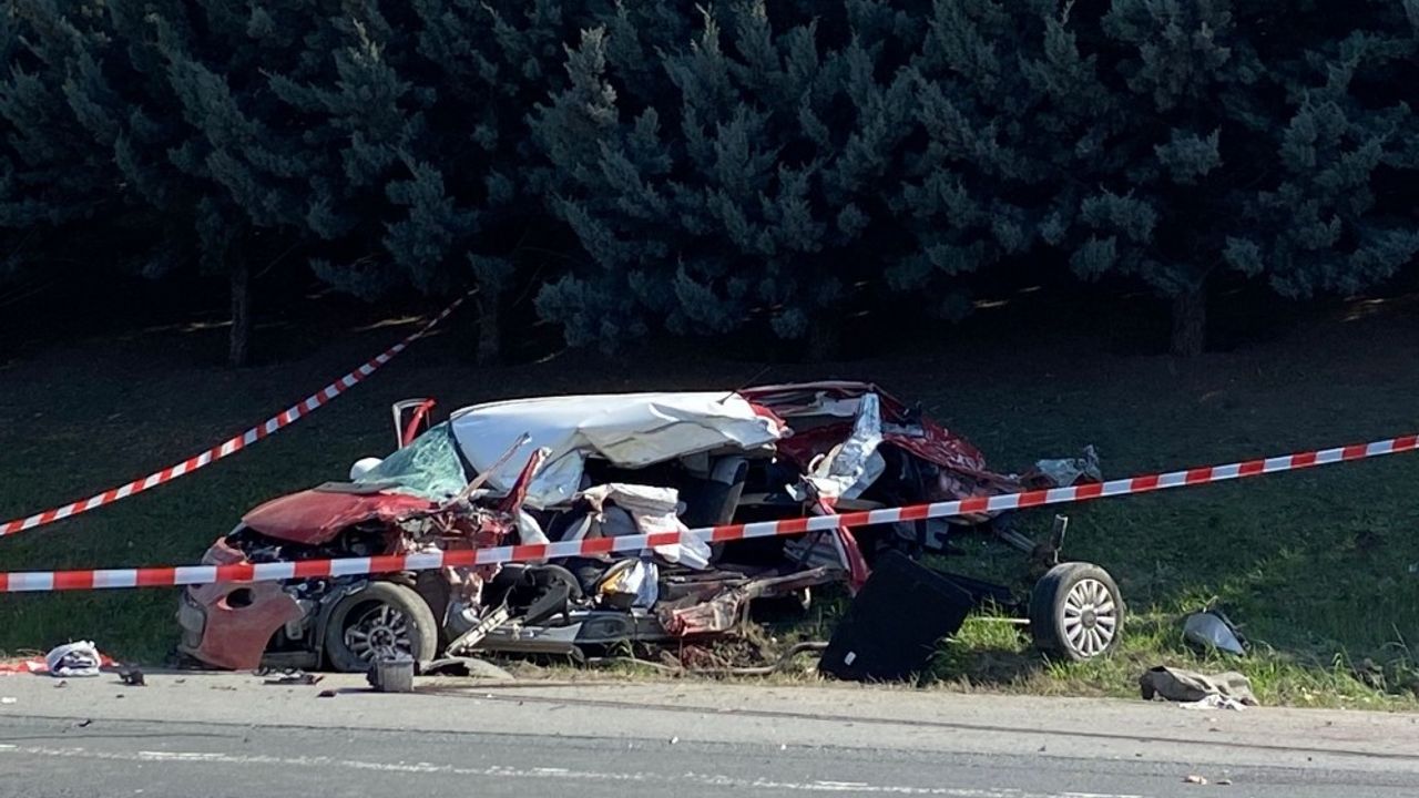 Video haber! İstanbul'da TEM kazasında 6 kişi öldü