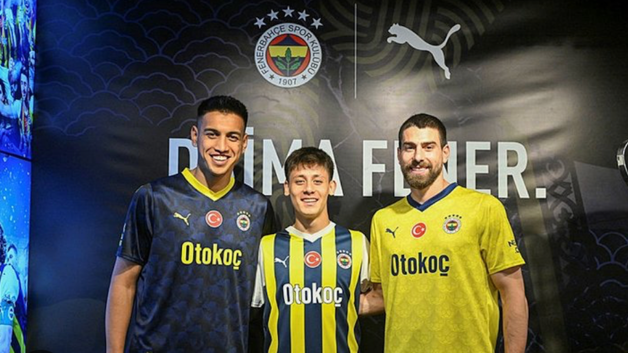 İşte Fenerbahçe'nin yeni sezon formaları