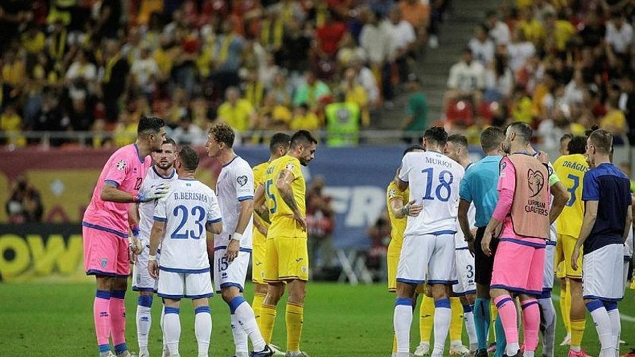 Romanya Kosova maçına UEFA'dan ırkçılık soruşturması