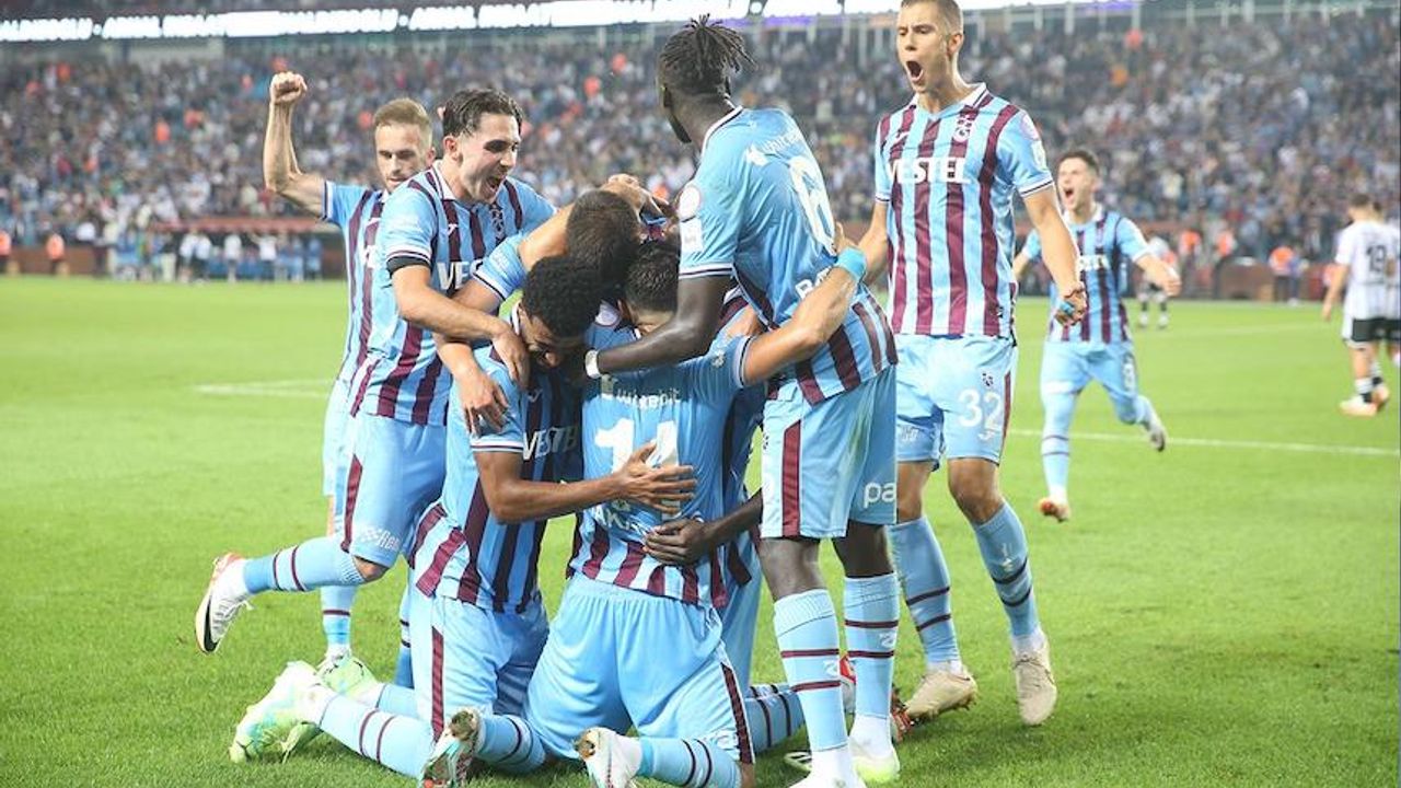 Trabzonspor Papara Park'ta Beşiktaş'ı ezdi
