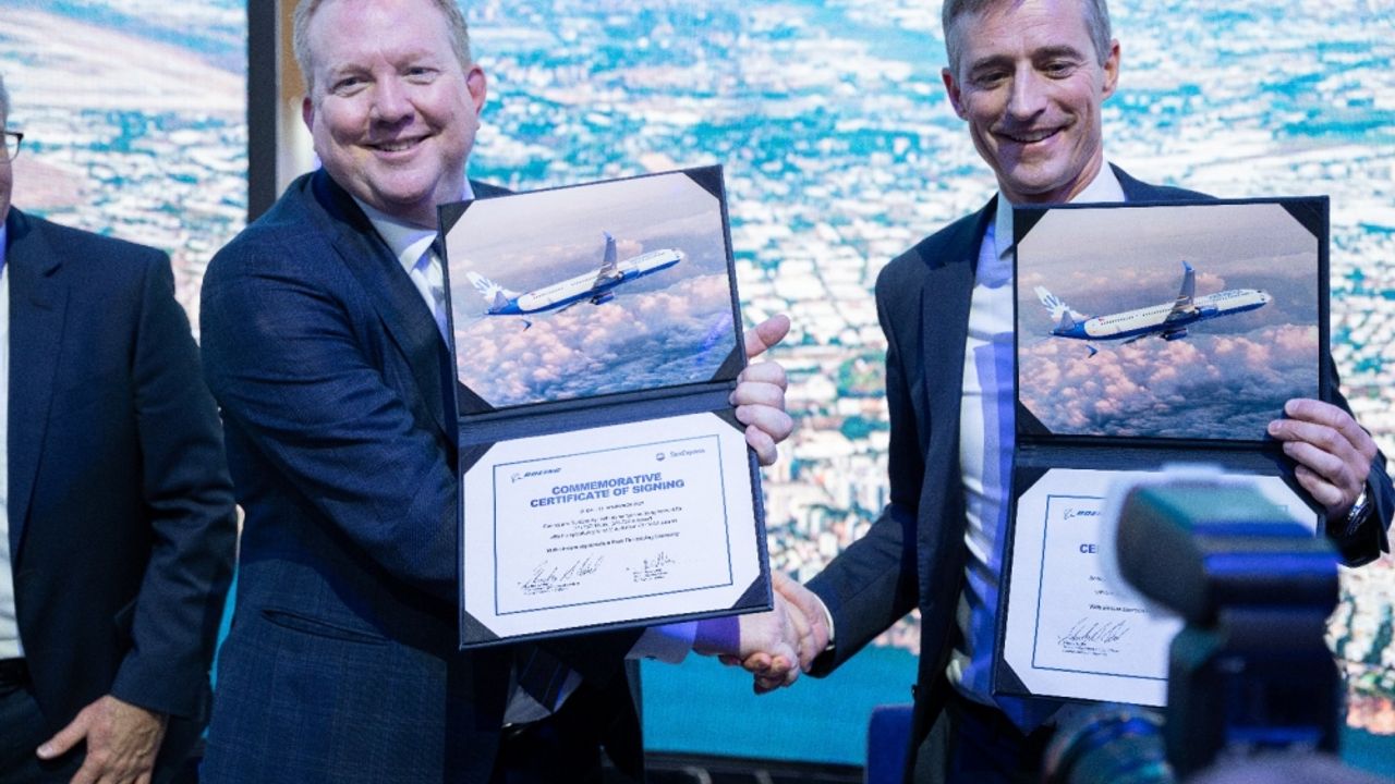 SunExpress ile Boeing'den 90 uçaklık anlaşma