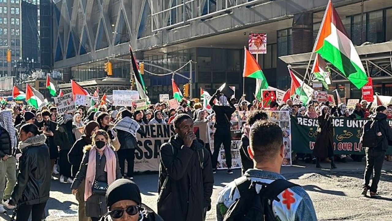 New York'ta Filistin için protesto!
