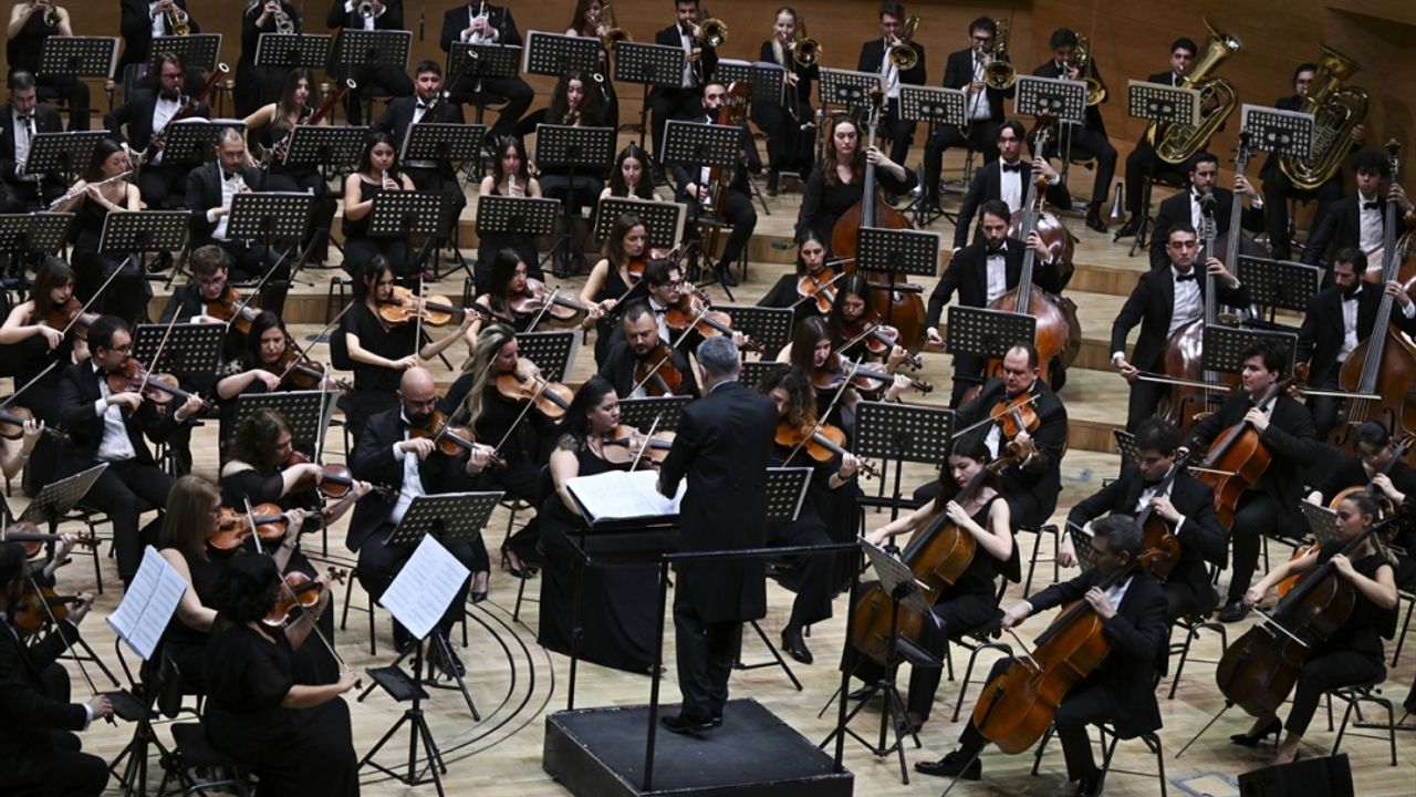 Alman besteci Praetorius'un 82 önce bestelediği "Ankara" senfonisi ilk kez seslendirildi