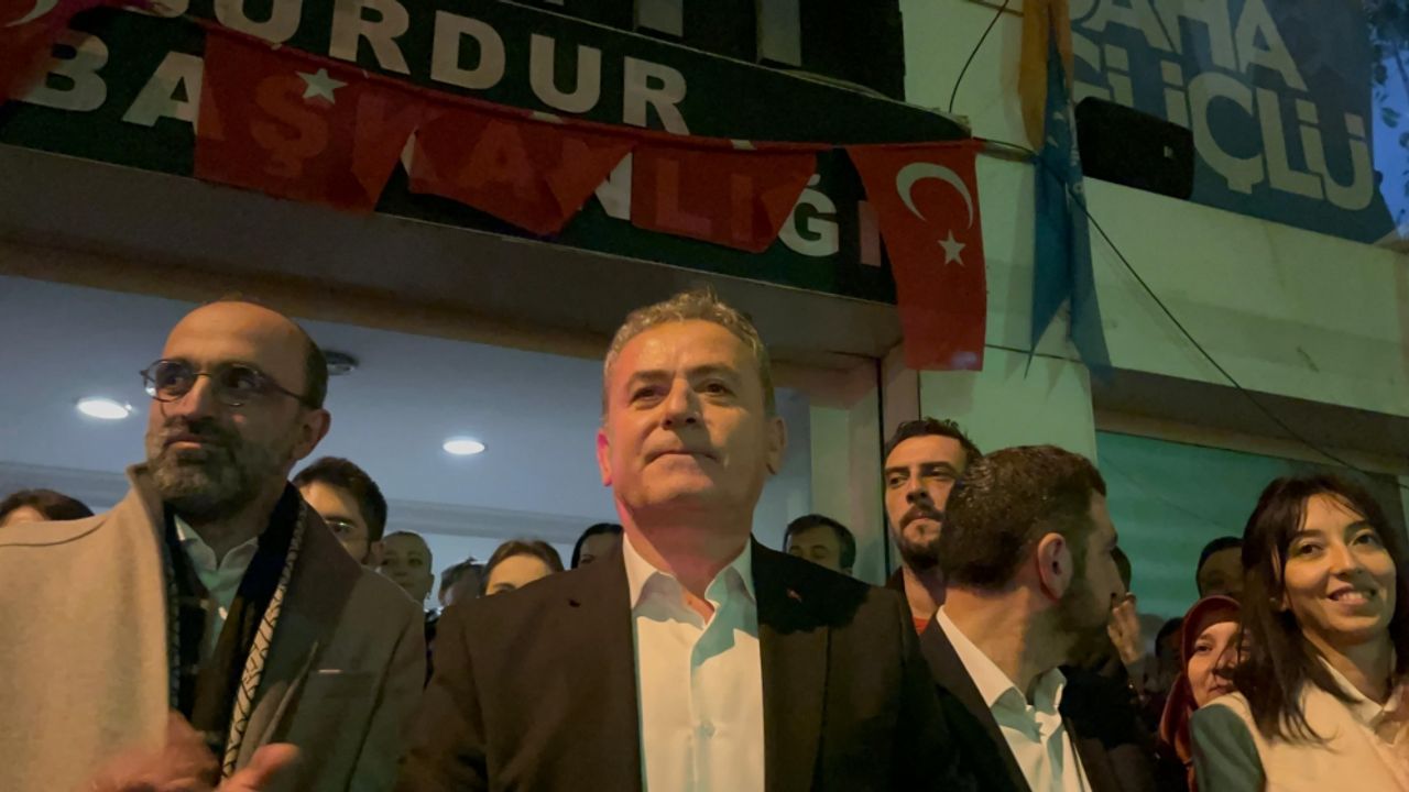 AK Parti Burdur Belediye Başkan Adayı Şimşek