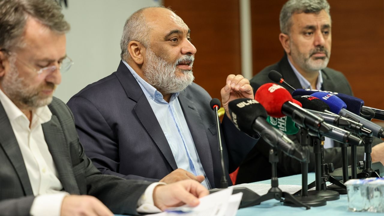 İHH'den "Kürt Meselesinin Çözümü ve Barışa Sivil Katkılar Çalıştayı"na ilişkin basın toplantısı