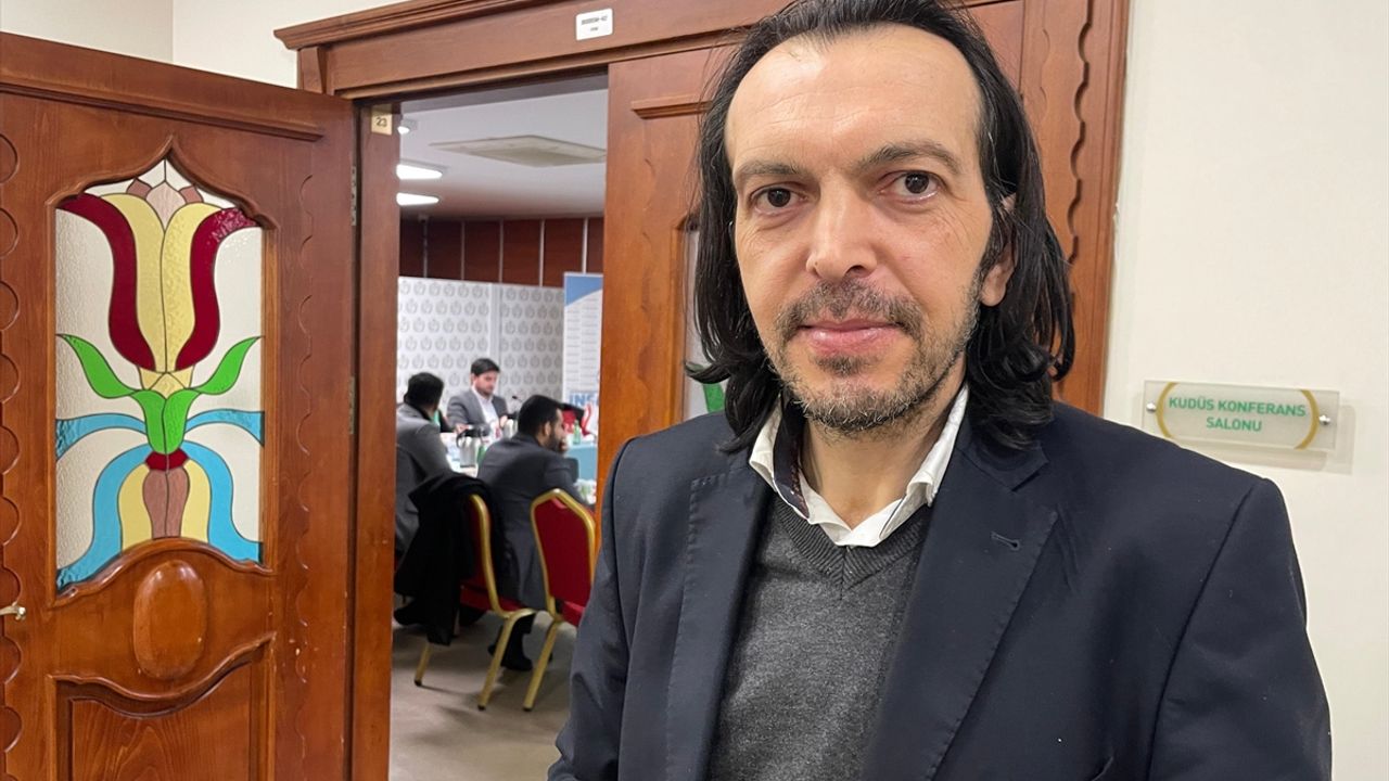 İstanbul'da "Sudan Krizi ve Çözüm Önerileri" Çalıştayı düzenlendi