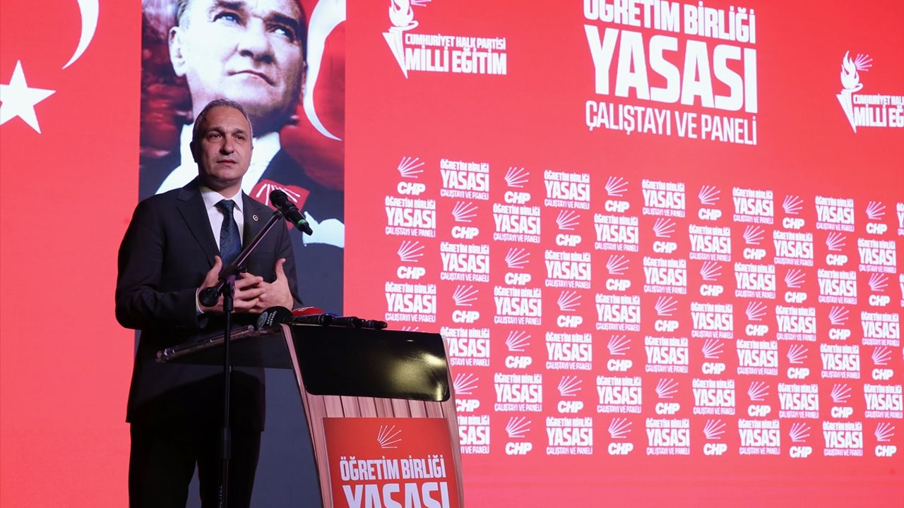 Manisa'da "Öğretim Birliği Yasası Çalıştayı" düzenlendi