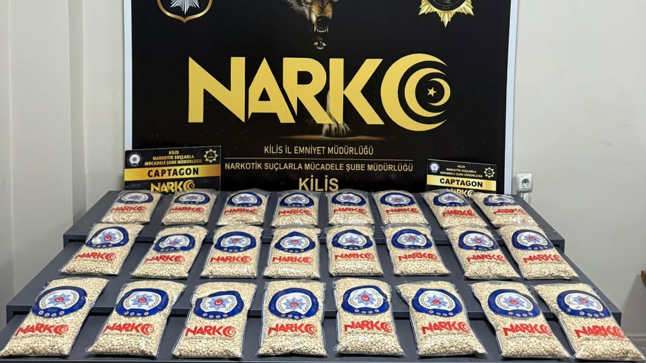 Kilis'te uyuşturucu operasyonunda yakalanan 2 zanlı tutuklandı