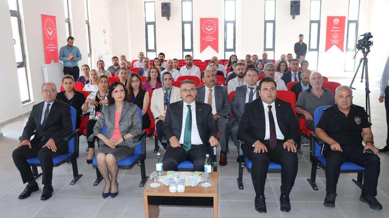 Iğdır'da 'Yaşlılık Çalıştayı' düzenlendi