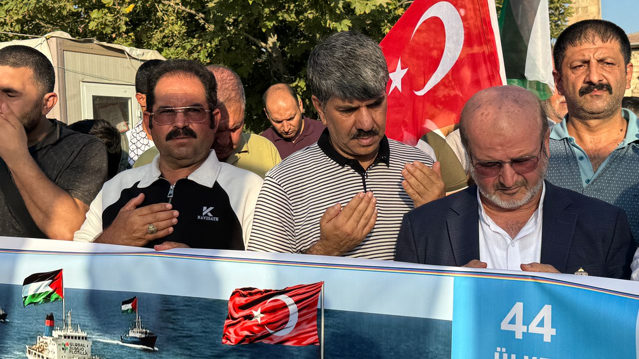 Şanlıurfa ve Kilis'te Küresel Sumud Filosu'na destek
