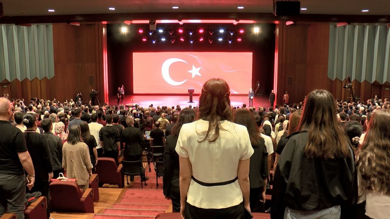 Bakan Tekin: İmam hatip okullarını uluslararası bir marka haline getireceğiz
