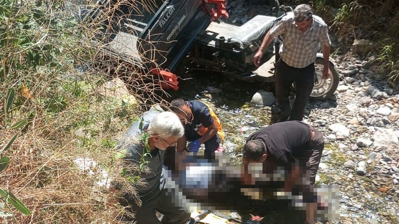 3 tekerlekli motosikletin dere yatağına devrildiği kazada ölen dede toprağa verildi