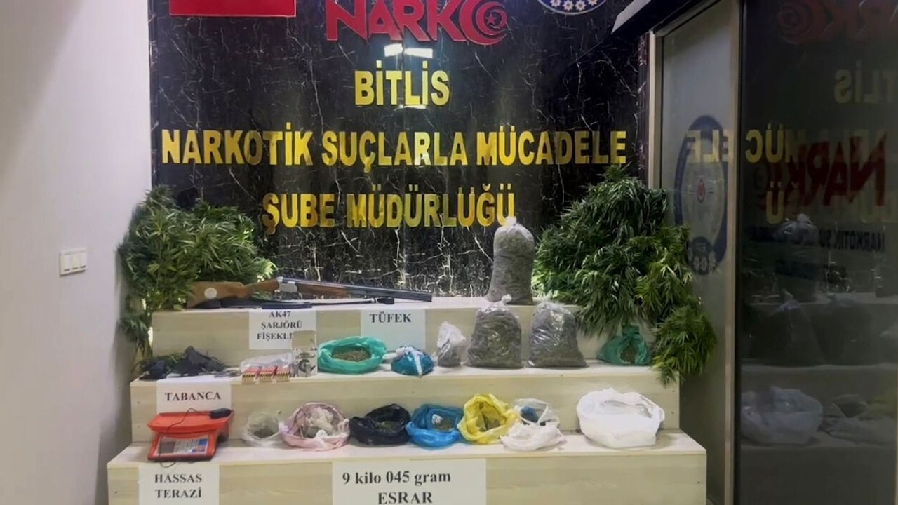 Bitlis'te 9 kilo uyuşturucu ele geçirildi; 2 gözaltı