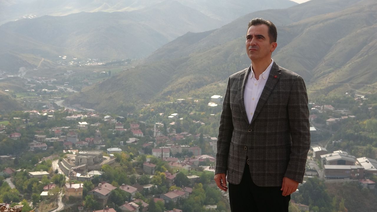 Bitlis'te çığ riskine karşı 1270 metrelik kar perdesi yapılacak