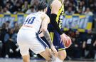 Fenerbahçe Beko Anadolu Efes maçı nefes kesti