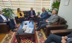 Yeniçağ gazetesine Kılıçdaroğlu'dan ziyaret