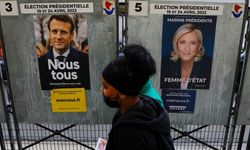 Fransızlar milletvekili seçimi için oy kullanıyor
