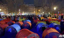 Fransa'da hükümet evsizlere çözüm bulamıyor