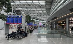 Almanya'daki "havalimanı grevi" 100 binden fazla yolcuyu etkiliyor