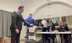 Litvanya'da Türkiye'deki Cumhurbaşkanı ve Milletvekili Seçimleri için oy verme işlemi başladı