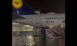 Almanya'da Hamburg ve Frankfurt Havalimanları kapalı