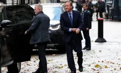 İngiltere Dışişleri Bakanı Cameron, İsrail İran'a saldıracak