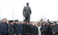 Atatürk heykeli Kazakistan’ın Almatı şehrinde törenle açıldı