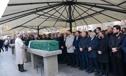Kalp krizi sonucu vefat eden AK Parti Balıkesir Gençlik Kolları Başkanı Uysal'ın cenazesi toprağa verildi