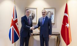 İngiltere ve Türkiye Dışişleri Bakanları görüştü