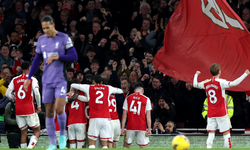 Arsenal lider Liverpool'u farklı yendi