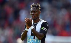 Newcastle United depremzede Christian Atsu'yu unutmadı